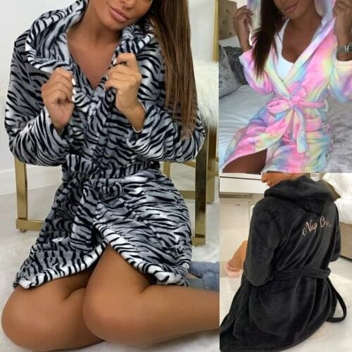 Fleece Warm Bathrobe Nightdress Long Sleeve Winter 2021 New Ladies Plush Hooded Thick Robe Printed Nightgowns Pajamas 3 Styles