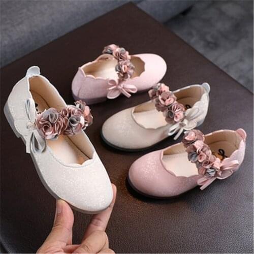 Summer Baby Sandals Girls Shoes Toddler Soft Non-slip Princess Shoes Kids Pearl Beach Shoes Casual Slippers