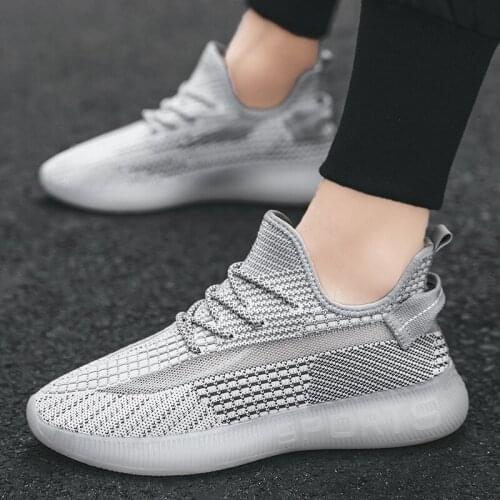 2021 new spring and summer mens flying mesh shoes transparent jelly bottom breathable sports mens shoes tide coconut shoes