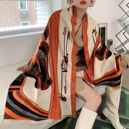 Luxury Brand Winter Women Cashmere Scarf Design Horse Print Warm Scarf Shawl Blanket Female Scarves Wraps Thick Foulard Bufanda