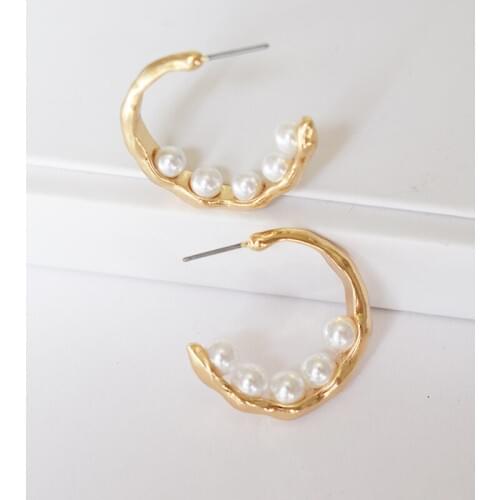 2019 New Fashion Elegant Imitation Pearl Hoops Earrings Gold Color Metal Circle Round Earring For Women Party Wedding Jewelry