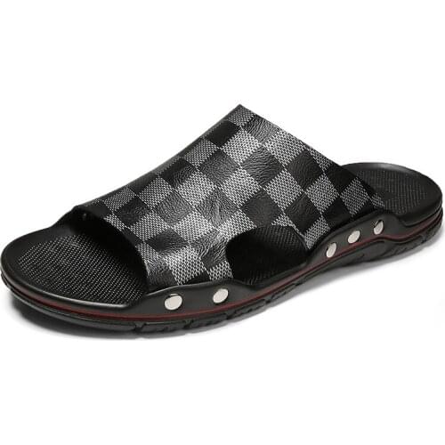 Summer Genuine Leather Mens Slippers Soft-soled Flip-flops Mens Comfortable Home Slipers Anti-slip Beach Shoes Plus Size 38-48