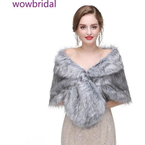 WOWBRIDAL Warm Faux Fur Winter Bridal Cape Wedding Cloaks Party Wraps Jacket Wrap Boleros De Encaje Boleros De Mujer