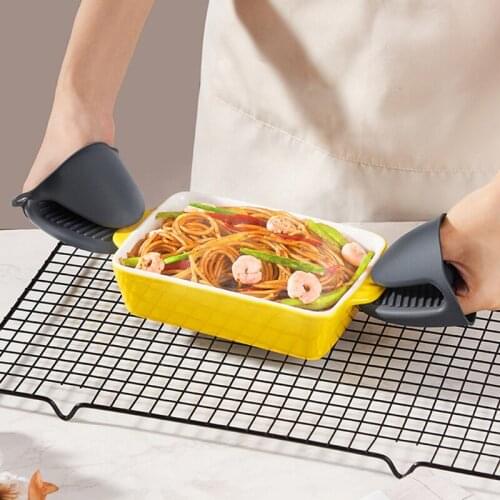 Micca Aprons And Potholders
