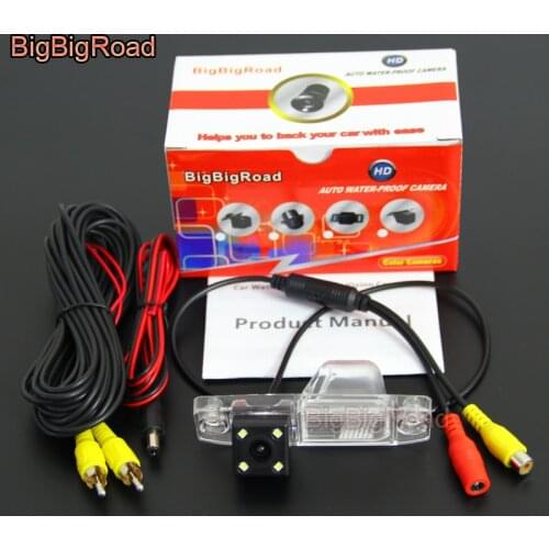 BigBigRoad Car Rear View Camera For KIA Carens / Rondo Sorento / Opirus / Amanti / Ceed 2007 2008 2010 2011 2012 2013 2014 2015