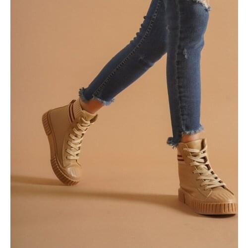 GWENLIZA Women's Sneakers