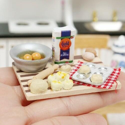 1PCS Cute Dollhouse Miniature Bread Cake Dessert Making Board Pretend Play Kitchen Mini Furniture Decor Accessories