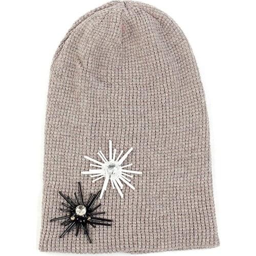 Charm Wood Adult Cashmere Beanie Hat For Man Women With Tassel Accessories Autumn Winter Warm Cuff Hat Unisex Beanies Skull Cap