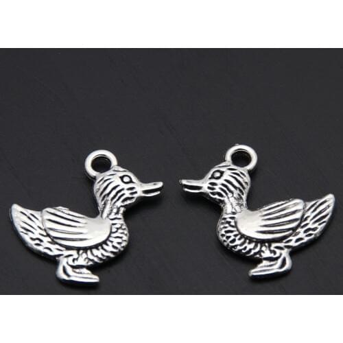 10pcs Silver Color Happy Ducks Swimming Charms Finding Baby Toy Pendant Choke Bangle Jewelry Wholesale 19x16mm A3415