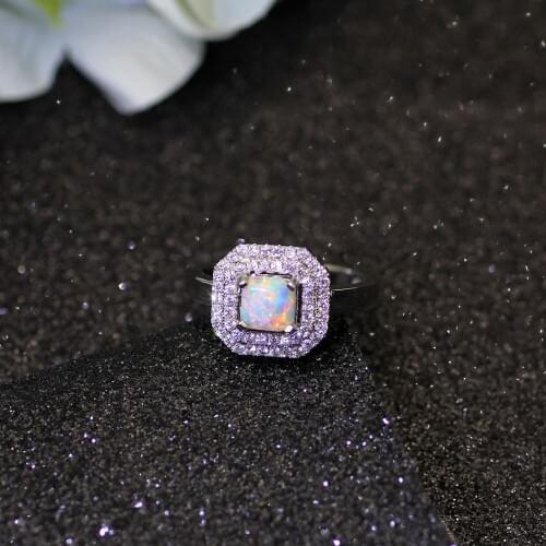 Hermosa Fire White Australian Opal Ring Size 7.5 Fashion Rings For Women Pretty Christmas Gift