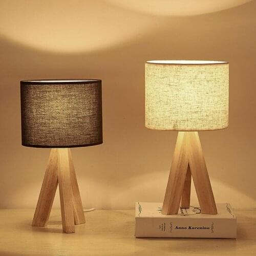 Simple Bedroom Bedside Lamp Wood Table Lamp Nordic Modern Simple Creative Nordic Solid Wood Study Decorative Lamps