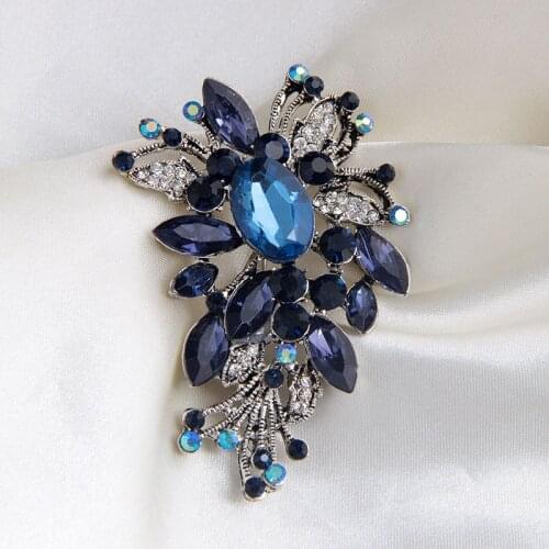 Royal Blue Crystal Loved Clothes Sweater Shirt Accessories Delicate Brooch Vintage Silver Color Flower Shape Brooch Pin Jewelry