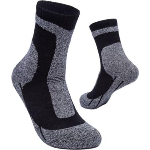 Men Women Breathable Sports Socks Over Ankle Length Outdoor Sports Cycling Hiking Windproof Socks