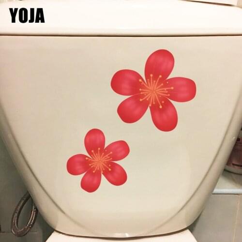 YOJA 20.4*22.6CM Red Blooming Flower Toilet Seat Stickers Home Bedroom Wall Decoration T1-0480
