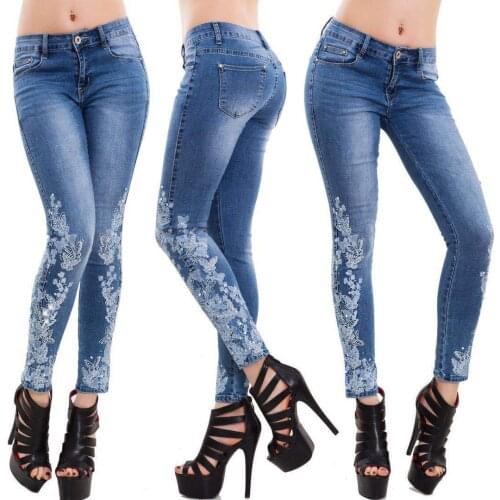 BVOCYRNG Women's Jeans With Embroidery
