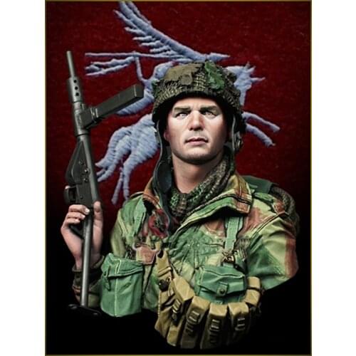 1/10 BRITISH man modern warrior bust Resin figure Model kits Miniature gk Unassembly Unpainted