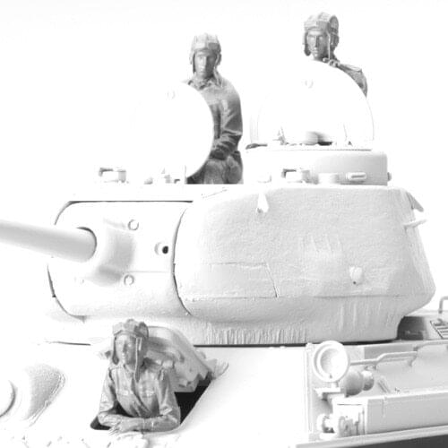 1:35 Resin Figure Model Kit Unassambled Unpainted 1041(Female body is smaller 3 FIGURES NO TANK )