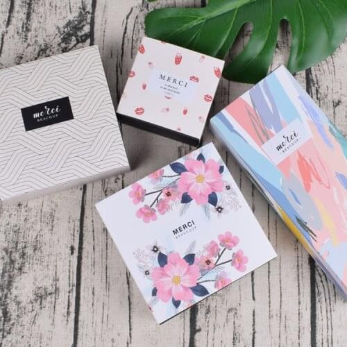 100pcs 5x2.5cm Lable Stickers "Merci" Thank you Stickers Vintage Stickers Kraft Label Sticker DIY Hand Made For Gift Decoration