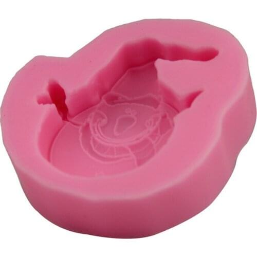 Christmas Snowman cartoon silicone mold chocolate sugar baking mold gypsum mold DIY drop glue soap mold