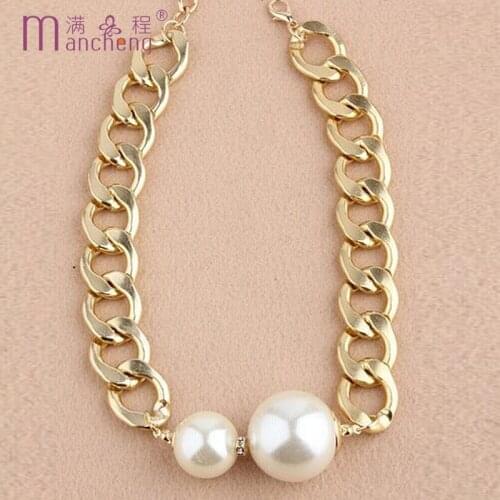2021 new styles big pearl short metal chains necklace Collars new models European Korean version coarse necklace new types