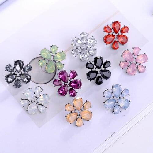 LUBOV Six Flower Petals Acrylic Crystal Stone Fashion Stud Earrings Silver Color Metal Piercing Earrings For Women Girl Jewelry