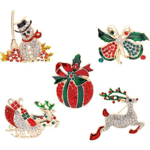 New Fashion Personality Christmas Series Brooch Pin Alloy High Quality Brooch Elk Snowman Colorful High Quality Christmas Gift