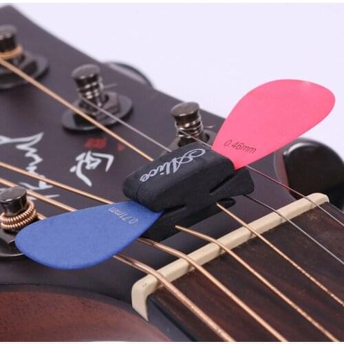 1Pc Guitar picks clip String clamp Guitar Accessories Black Rubber Guitar Pick Holder Fix On Headstock For Guitar Bass Ukulele