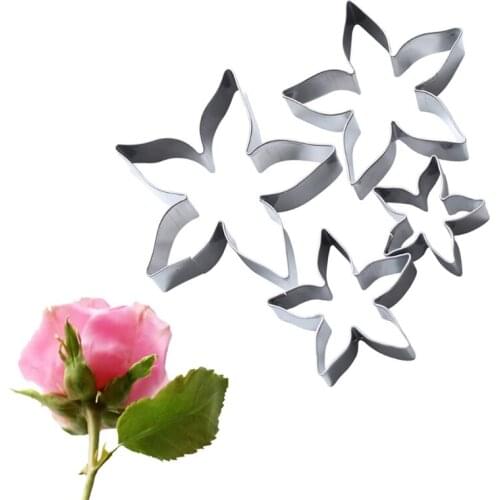 4 PCS Cookie Cutters Moulds Stainless Steel Baking Utensil Environmentally 3D Cartoon Fondant Cake Mold Gift for Baking