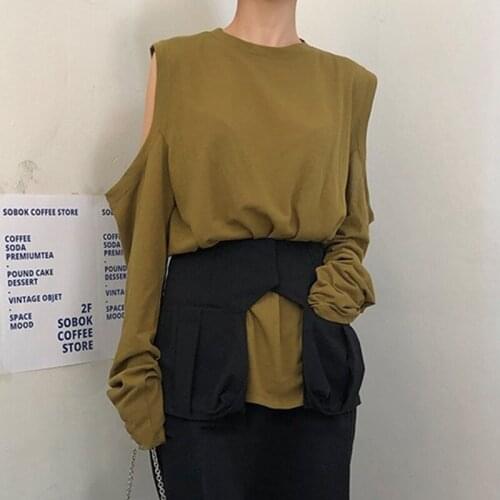 Spring and Autumn Womens T-shirt Hollow Strapless Long Sleeve T-shirt Womens Retro Casual Loose T-shirt 2021 Womens Clothing