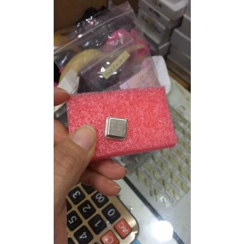 100% New and original OCS 4.000MHZ DIP crystals