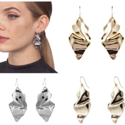 CSxjd High quality luxury exaggerated personality metal necklace ladies fashion temperament retro jewelry accessories