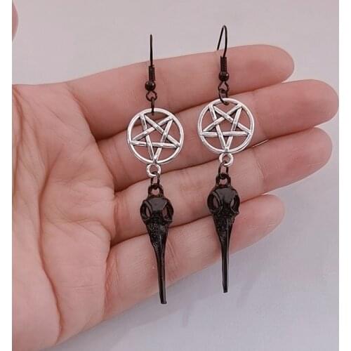 2021 The New black Bird skull earrings, gothic dangle long earrings, pentagram, black raven skull earrings, halloween gift