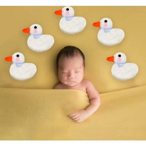 GXMB 5 Pcs Baby Wool Felt Ducks Newborn Photography Props Cute Animals Decorations