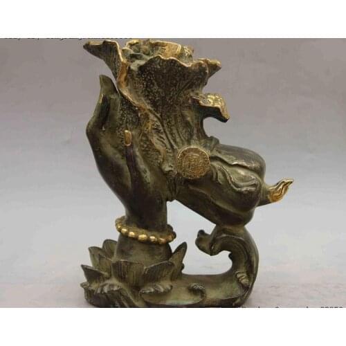 China Bronze Copper Cabbage Bai Cai Baicai Kwan-yin Guanyin Goddess Hand Statue
