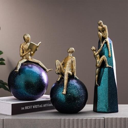 Creative Abstract Sculpture Golden Resin Statue Modern Home Decoration Living Room Office Bookshelf Decor Accessories Craft Gift