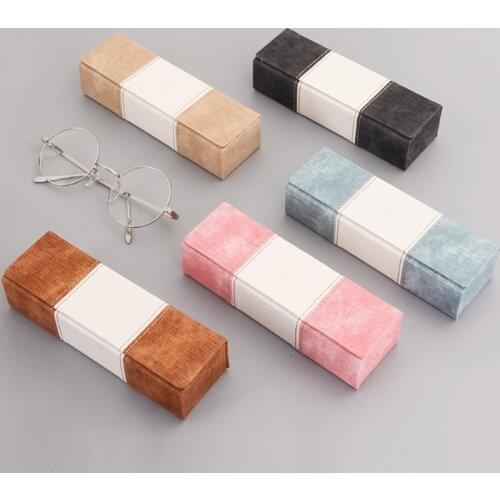 2019 Small fresh creative student Leather glasses case sunglasses storage box sunglasses glasses box myopia glasses case