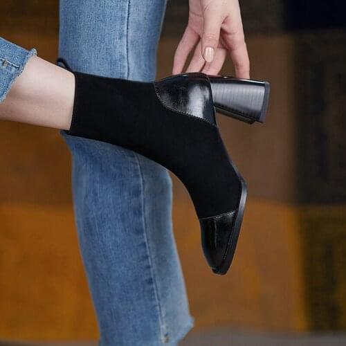 Kid Suede Leather Rivets Women Ankle Boots Retro Classic Office Ladies Casual High Heels 2021 Autumn Winter Shoes Woman