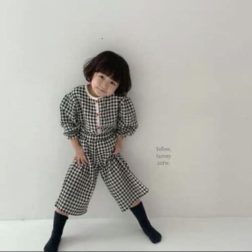Japan and South Korea spring and autumn girls' Plaid leisure long sleeve shirt + 9-point wide leg pants wear two-piece set