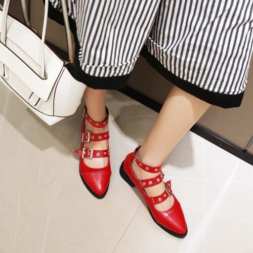 2020 spring new Pumps shoes women Low heel shoes ankle strap buckle pointed toe Thick heel ladies shoes outdoor casual shoes
