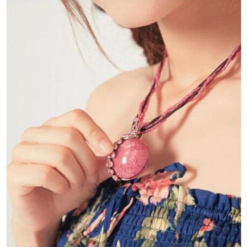 Bohemian Women Rhinestone Inlaid Peacock Round Faux Opal Pendant Necklace Gift New Women Necklace Womans accesories