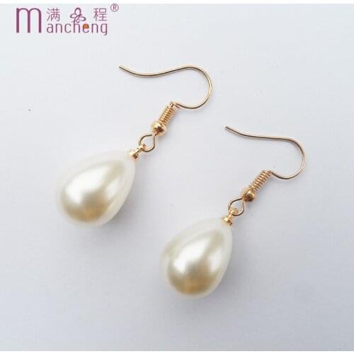 Fashion White Oval White pearl earrings for women girl Trendy Water drop oval beads Imitation pearls drop earring wedding gift