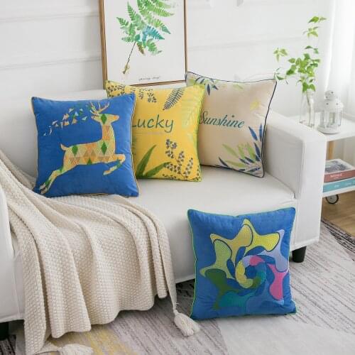 New Velvet blue Cushion Cover Colored Deer Geometric Circle Cotton Square Embroidery Pillow Cover 45x45cm Home Decor