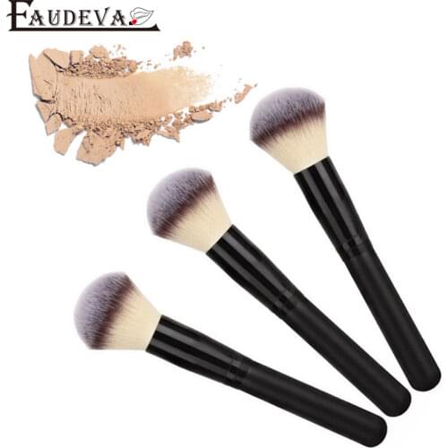1pcs Professional Makeup Brushes Round Top Foundation Brush Large Face Brush Repair Brush Contour Brush for Liquid Cream Powder