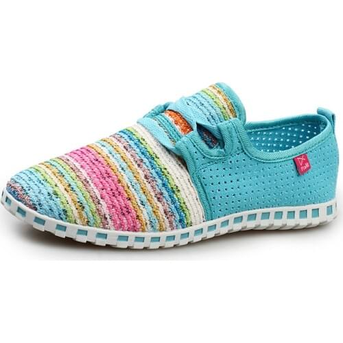 MAYLEN HUGHES Women's Sneakers