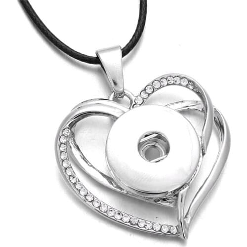 New Snap Jewelry 18mm Romantil Love Heart with Crystal Snap Button Necklace For Women Pendant Necklaces ZG230