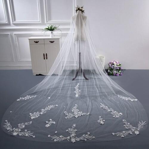 Wedding Veil Appliqued Cathedral Wedding Veil Wedding Veils with Comb 300*380
