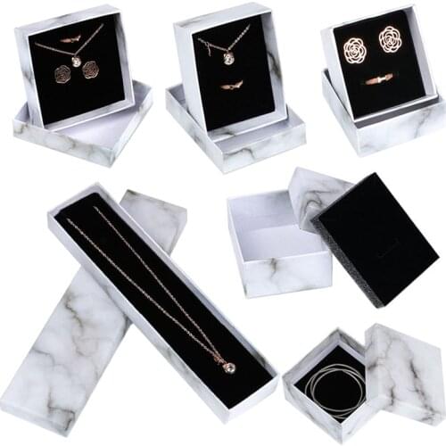 2020 Universal Jewelry Organizer Display Jewelry Case Boxes Portable Jewelry Box Paper Storage Case for Jewelers