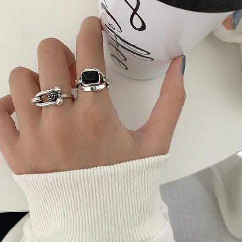 Retro U Shape Big Black Ring Female Refinement Fashion Trend Jewelry Accessories Wholesale