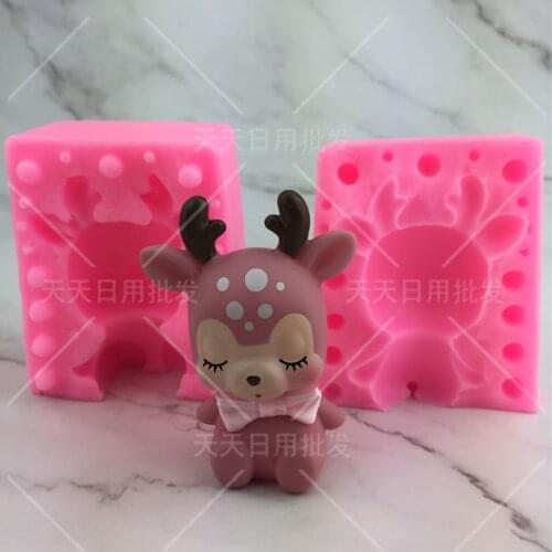 2Pcs/set 3D Sika Deer Shape Fondant Silicone Mold Chocolate, Soap Cake Decorating Tools Kitchen Baking Accessories