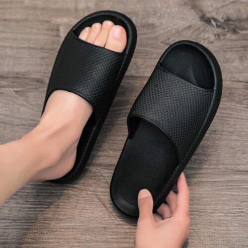 Wolf Who Men's Flip Flops